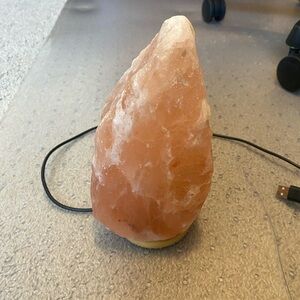 Salt Lamp (Color Changing)